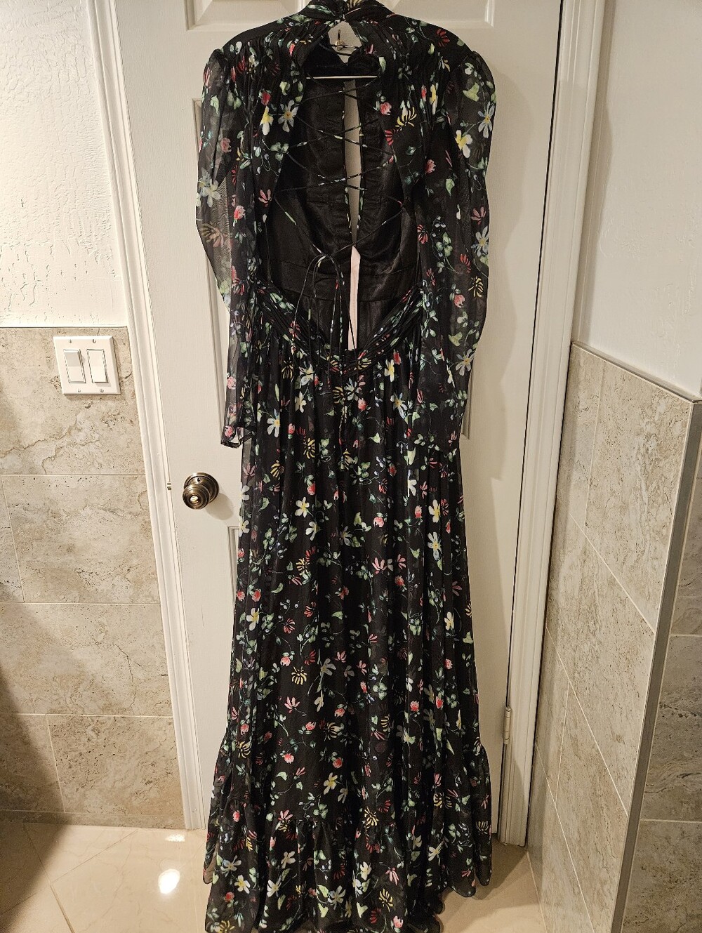 Mac Duggal Floral High Neck Puff Sleeve Gown s10 - Picture 6 of 11